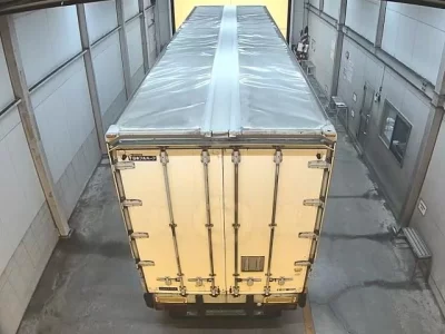 Isuzu TRUCK