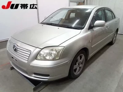 Toyota AVENSIS SEDAN