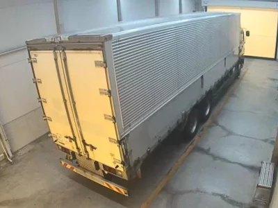 Isuzu TRUCK