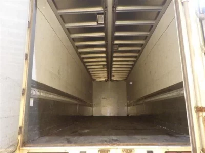 Isuzu TRUCK