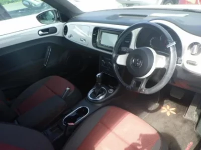 Volkswagen THE BEETLE
