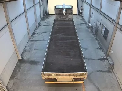 Isuzu TRUCK