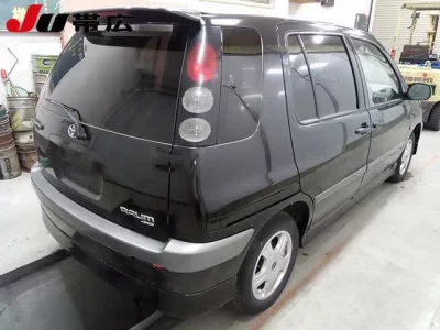 Toyota RAUM
