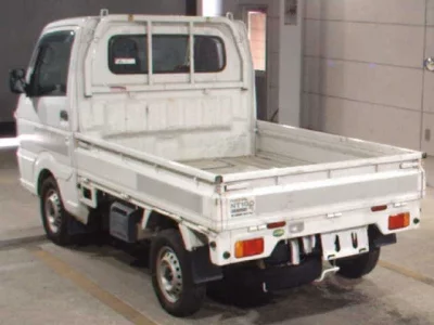 Nissan CLIPPER TRUCK