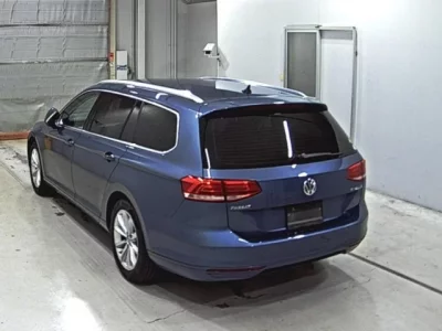 Volkswagen PASSAT VARIANT