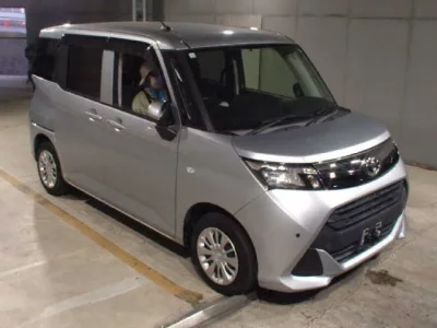 Toyota TANK