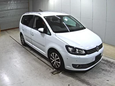 Volkswagen GOLF TOURAN