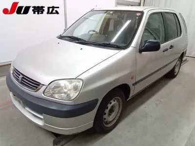 Toyota RAUM