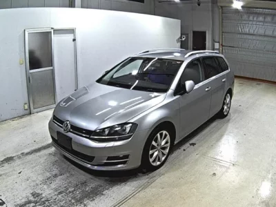 Volkswagen GOLF VARIANT
