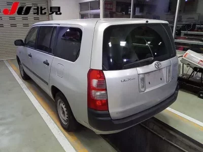Toyota SUCCEED