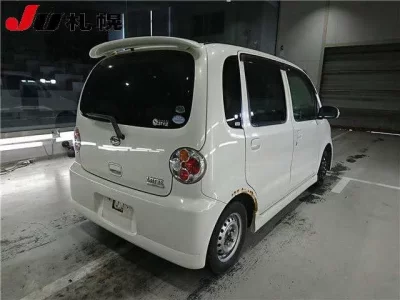 Daihatsu MOVE LATTE