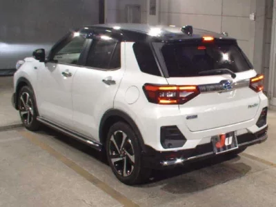 Daihatsu ROCKY