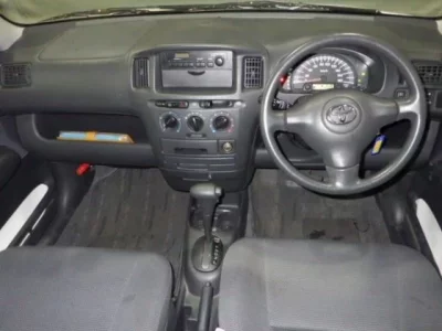 Toyota SUCCEED