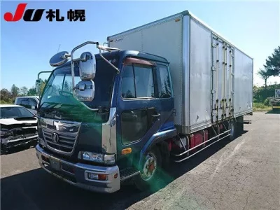 Nissan CONDOR