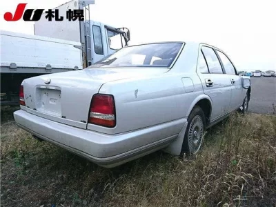 Nissan CIMA