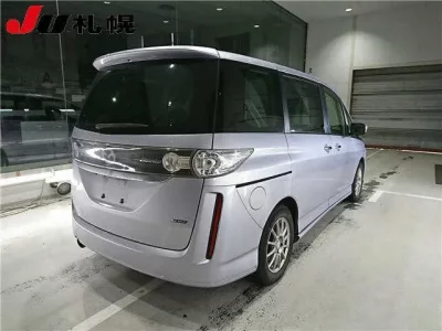 Mazda BIANTE