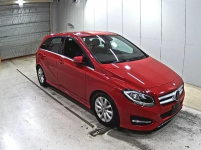 Mercedes-Benz B CLASS