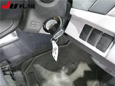 Nissan WINGROAD