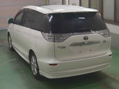 Toyota ESTIMA HYBRID