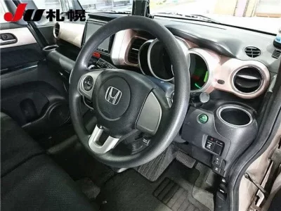Honda N BOX PLUS