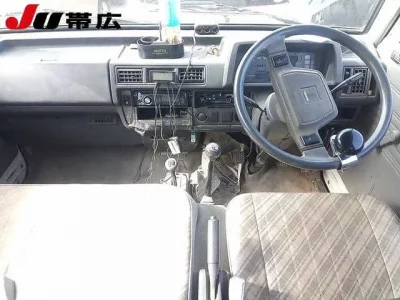 Mazda BONGO BRAWNY VAN
