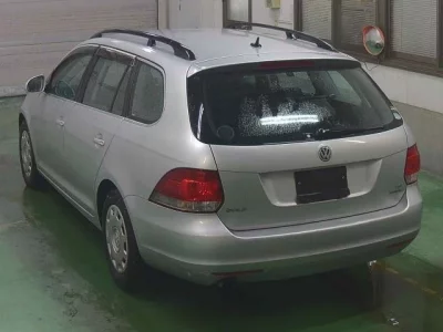 Volkswagen GOLF VARIANT