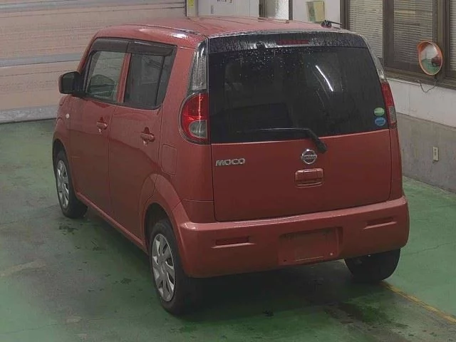Nissan MOCO