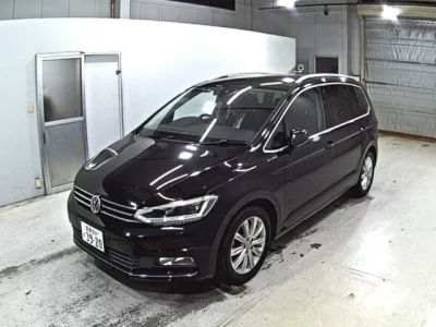 Volkswagen GOLF TOURAN