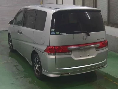 Honda STEP WAGON