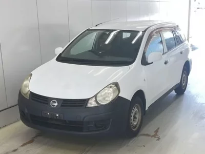 Nissan AD