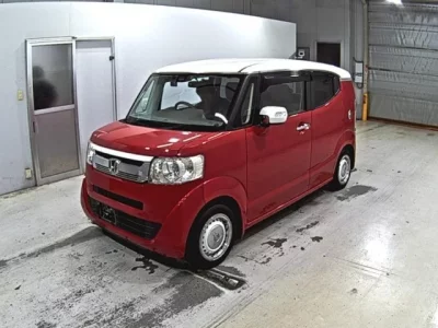 Honda N BOX SLASH