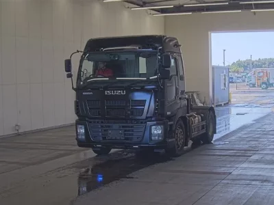Isuzu GIGA