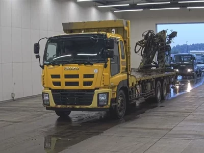 Isuzu GIGA