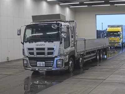Isuzu GIGA