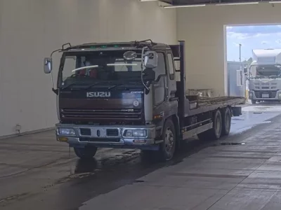 Isuzu GIGA