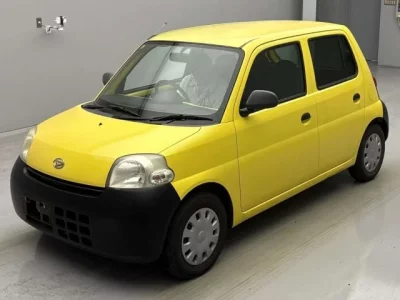 Daihatsu Esse