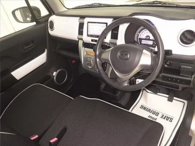 Mazda FLAIR