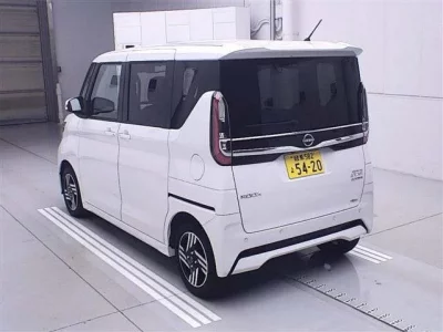 Nissan ROOX