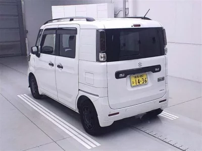 Suzuki SPACIA BASE