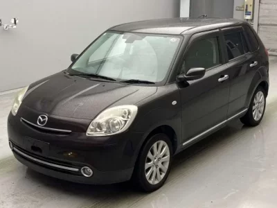 Mazda VERISA