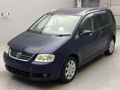 Volkswagen GOLF TOURAN