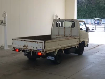 Nissan ATLAS