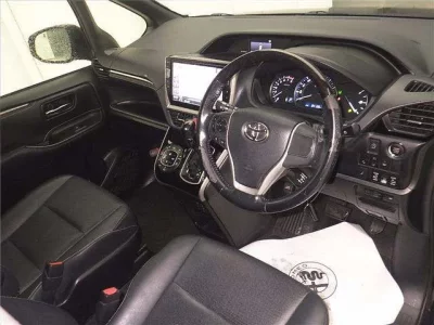 Toyota ESQUIRE
