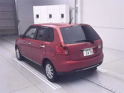 Mazda VERISA