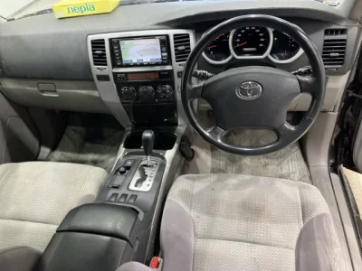 Toyota HILUX SURF