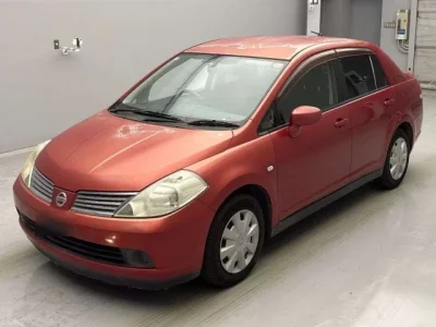 Nissan TIIDA LATIO