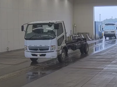 Mitsubishi FUSO FIGHTER