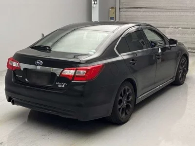 Subaru LEGACY B4