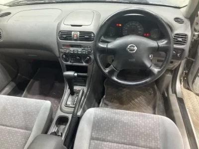 Nissan SUNNY