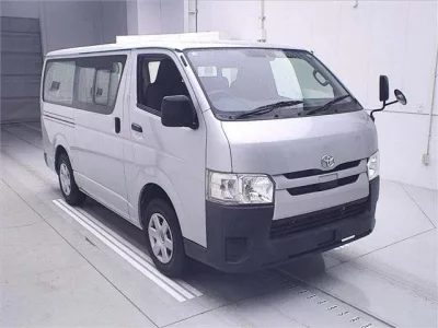 Toyota REGIUS ACE VAN